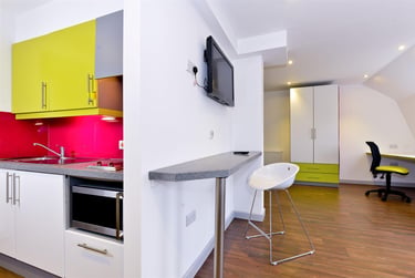 1 bed studio, Hull Road, York, YO103JG - Image 4